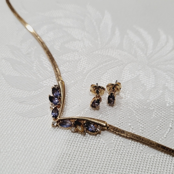 New Avon Jewelry Gold Toned Tanzanite color Rhinestone Marquise Giftset Large - Picture 2 of 8